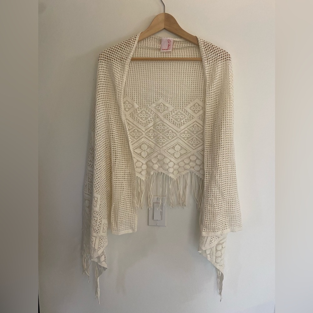 Scarf with fringe